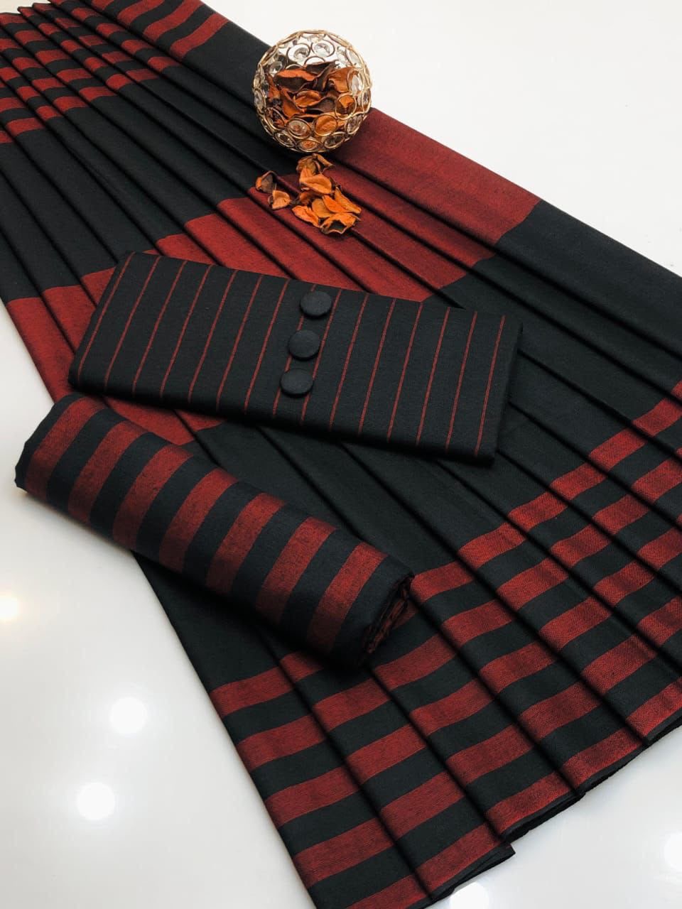 Marina Khaddi Sussi 3Piece Winter Special (Red Black)