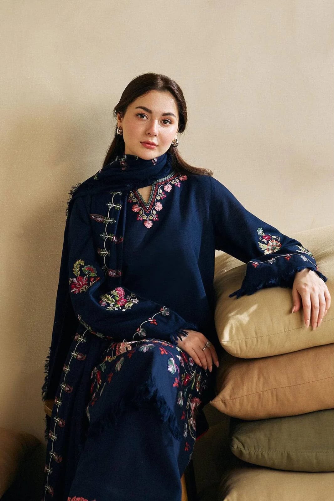 Zara Shah Jahan Brand Premium Quality Dhanak Fabric Unstitched 3 Piece Design ZN-1169