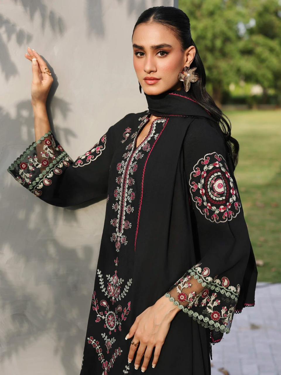 Edenrube Brand Dhanak Embroidery 3 Piece Unstitched Dress ZN-1178