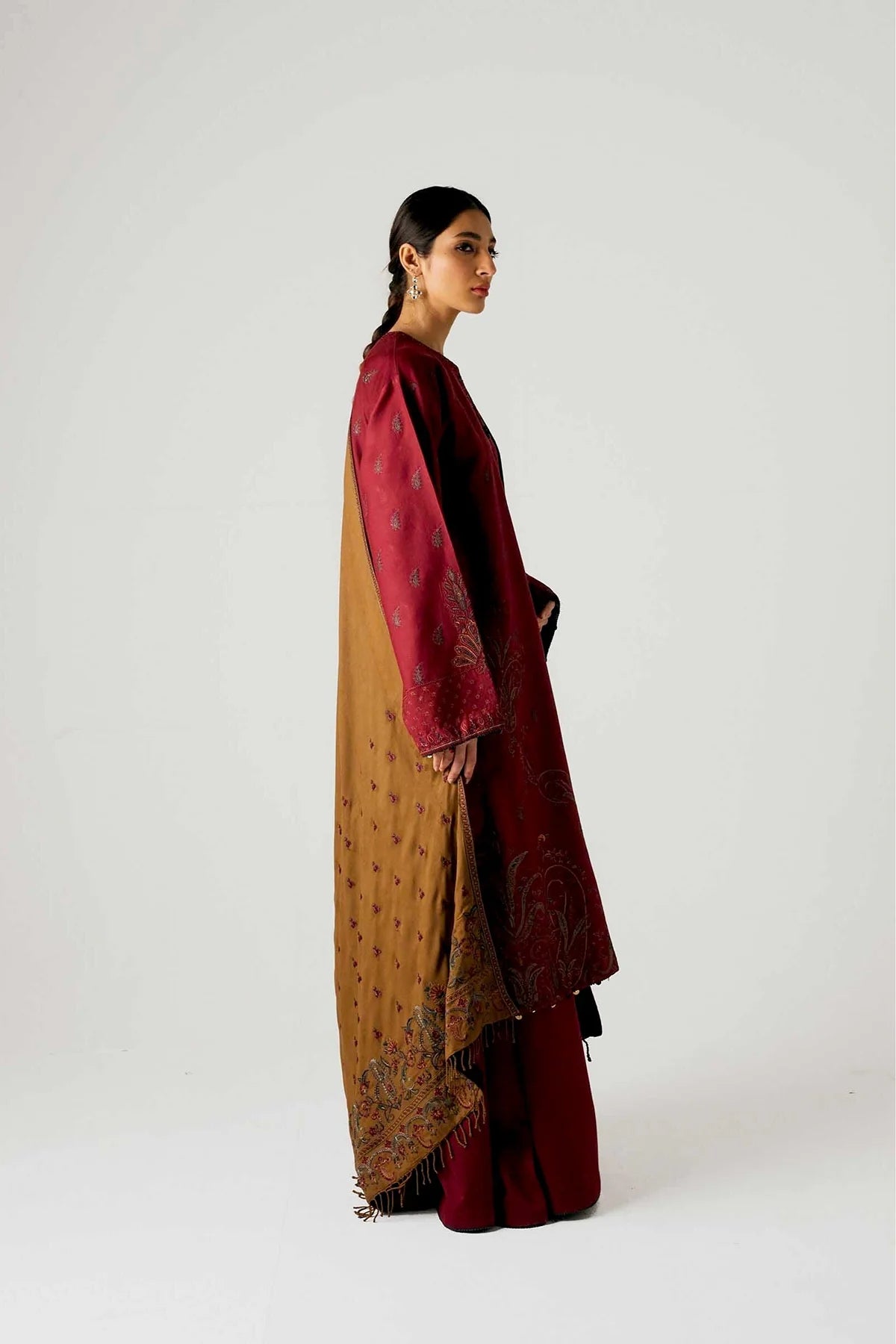 Zara Shahjahan-3PC DHANAK EMBROIDERED SHIRT WITH DHANAK EMBROIDERED SHAWL AND TROUSER ZDH-510