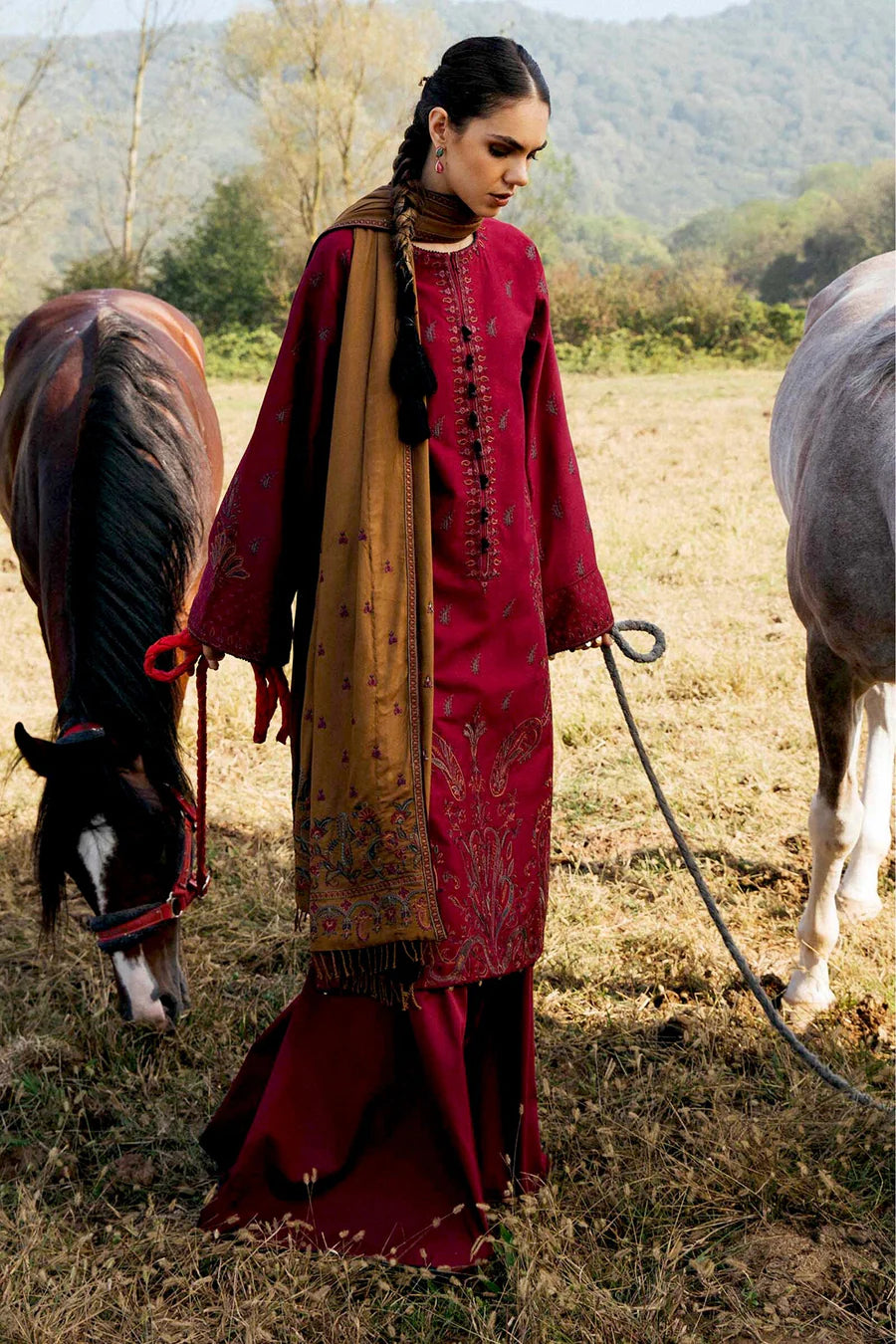 Zara Shahjahan-3PC DHANAK EMBROIDERED SHIRT WITH DHANAK EMBROIDERED SHAWL AND TROUSER ZDH-510