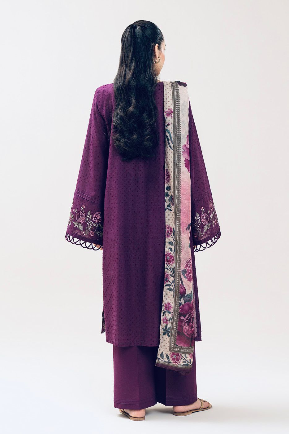 Bechtree Brand Embroidered Dhanak Stuff 3Pc Dress Unstitched ZN-1180